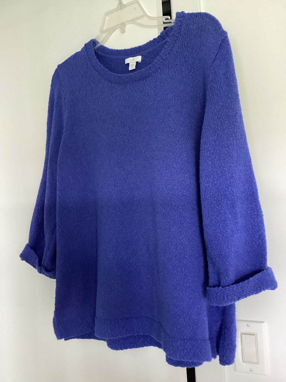 Cozy Blue Women's Crewneck Sweater. J.JILL